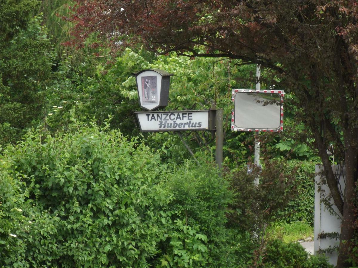 Gaestehaus Hubertus Bad Aibling Exterior photo